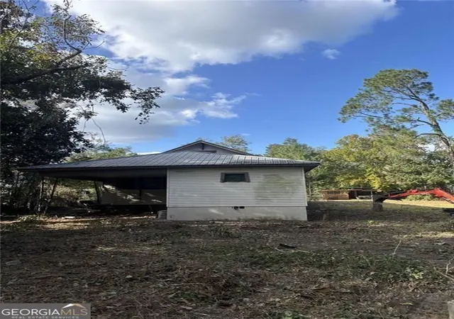 Homes for sale in Fitzgerald, GA | 320 W Magnolia St, Fitzgerald, GA 31750 | MLS# 10782792