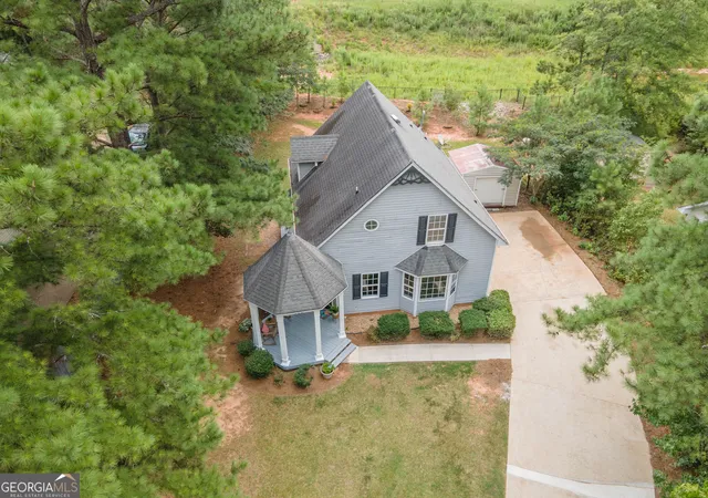 Photo 4 of Single family home for sale at 103 Collier St, Hogansville, GA 30230 | MLS# 10818420 | Listing updated on 2026-10-09