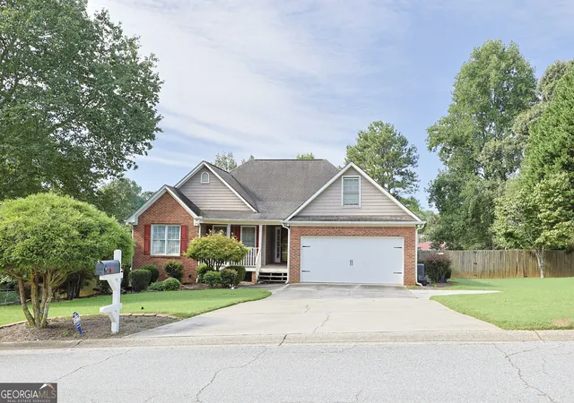 Photo 1 of Single family home for sale at 2015 Harfield Ct, Bethlehem, GA 30620 | MLS# 10825106 | Listing updated on 2026-09-15