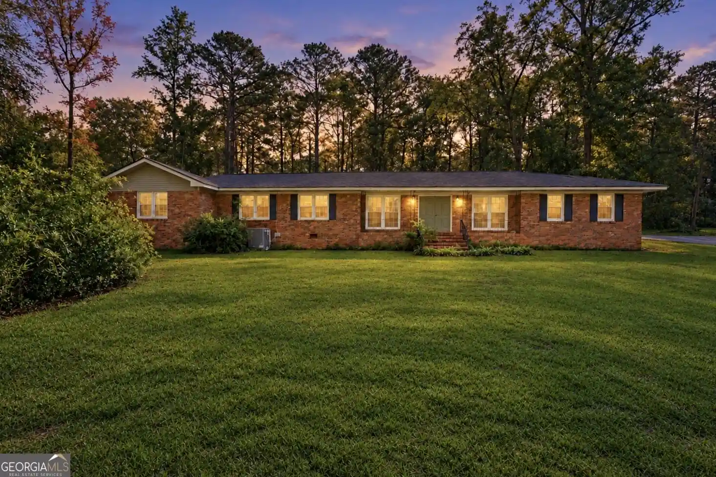 Photo 1 of Single family home for sale at 2058 Graham Rd, Macon, GA 31211 | MLS# 10872942 | Listing updated on 2026-10-28