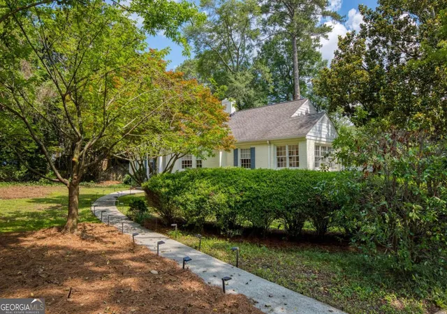 Photo 2 of Single family home for sale at 1250 Oakdale Rd Ne, Atlanta, GA 30307 | MLS# 10789078 | Listing updated on 2026-07-02