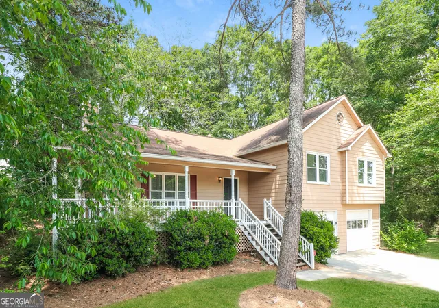 3rd image of 21 Willow Bend Dr, Hiram, GA 30141 | MLS# 10757178