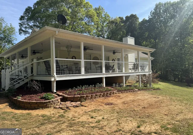 Photo 3 of Single family home for sale at 500 Hicks Rd, Toccoa, GA 30577 | MLS# 10807562 | Listing updated on 2026-10-09