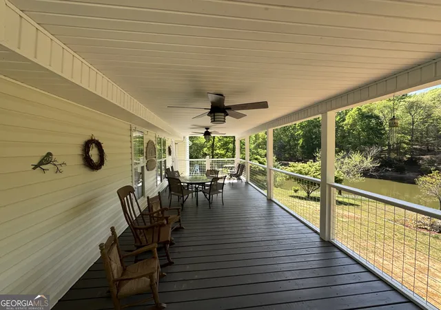 Photo 4 of Single family home for sale at 500 Hicks Rd, Toccoa, GA 30577 | MLS# 10807562 | Listing updated on 2026-10-09