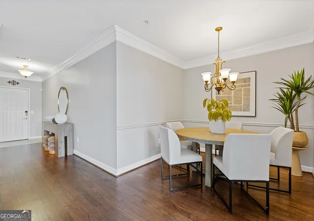 Photo 3 of Condo for sale at 3334 Peachtree Rd Ne #109, Atlanta, GA 30326 | MLS# 10670653 | Listing updated on 2026-09-14