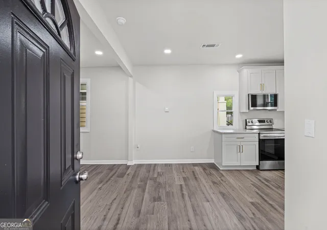 4th image of 94 Crumley St Se, Atlanta, GA 30312 | MLS# 10753856