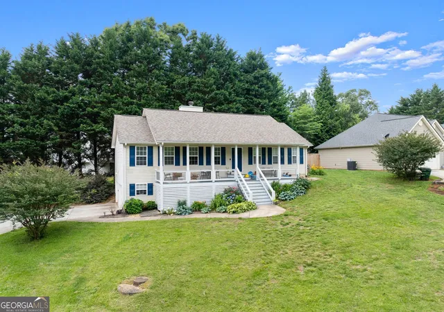 4th image of 136 Mountain Overlook Dr, Cleveland, GA 30528 | MLS# 10780093
