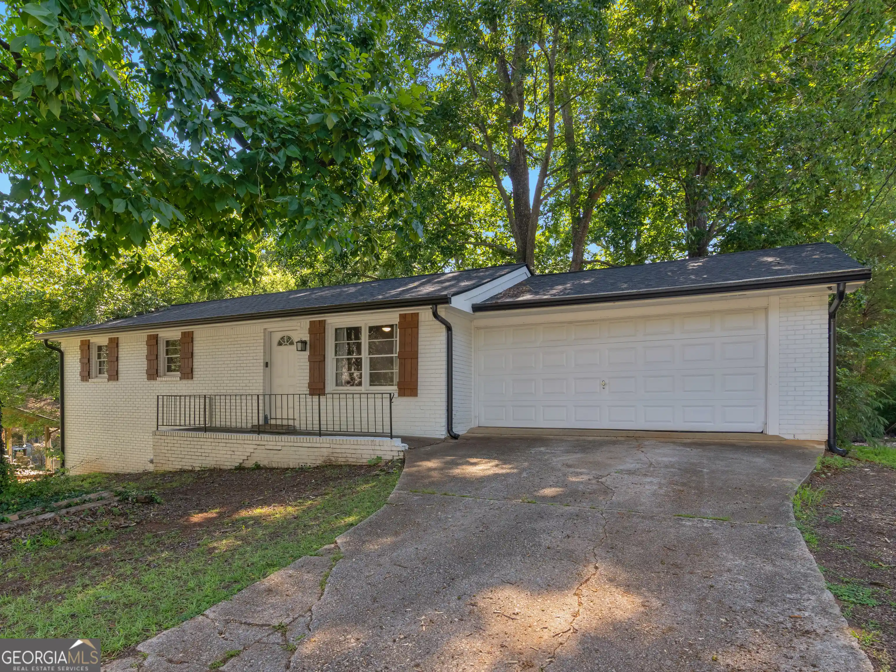 Photo 1 of Single family home for sale at 3790 Sweetbriar Cir, Lithia Springs, GA 30122 | MLS# 10855610 | Listing updated on 2026-10-14