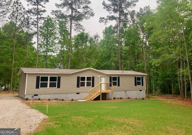 Photo 2 of Manufactured home for sale at 197 Bear Creek Road, Eatonton, GA 31024 | MLS# 10754820 | Listing updated on 2026-09-07