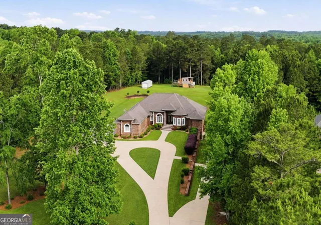 Homes for sale in Forsyth, GA | 304 Deer Creek Dr, Forsyth, GA 31029 | MLS# 10763940