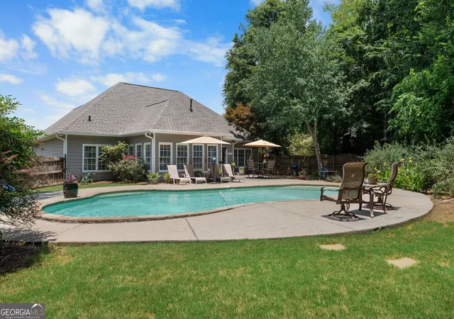 2nd image of 28 Priory Club Dr, Cartersville, GA 30120 | MLS# 10799794