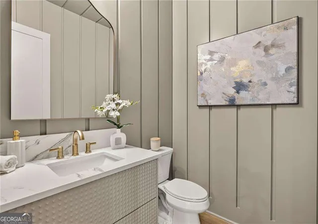 Photo 4 of Single family home for sale at 1060 Ralph Rd NE, Atlanta, GA 30324 | MLS# 10820384 | Listing updated on 2026-08-20