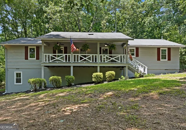 1st image of 426 Green Ridge Rd Se, Cartersville, GA 30120 | MLS# 10765947