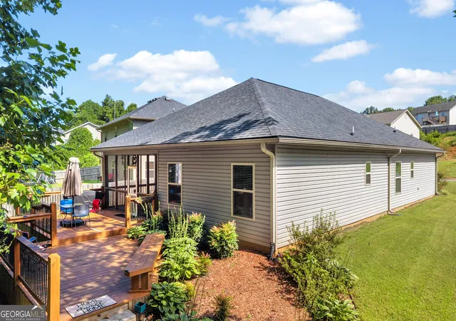 Photo 3 of Single family home for sale at 456 Highland Pointe Dr, Alto, GA 30510 | MLS# 10830986 | Listing updated on 2026-10-11