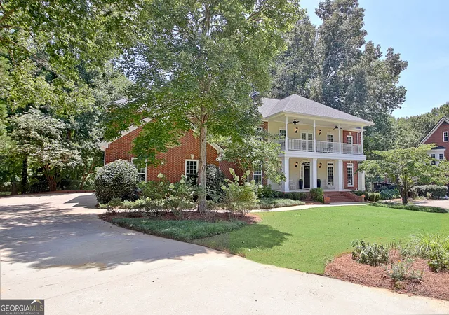Photo 2 of Single family home for sale at 155 Torrey Pines Ct, Newnan, GA 30265 | MLS# 10825167 | Listing updated on 2026-09-10