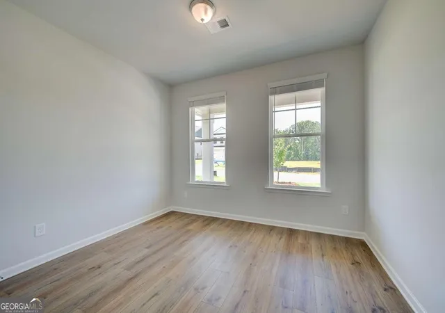Photo 4 of Single family home for sale at 397 Enchanted Springs Ct, Mcdonough, GA 30253 | MLS# 10815021 | Listing updated on 2026-08-27