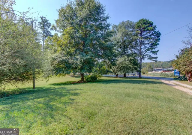 Photo 3 of Sale Pending at 6184 Mitchell St, Flowery Branch, GA 30542 | MLS# 10609114 | Listing updated on 2026-04-27