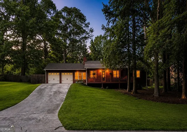 1st image of 2868 Country Ln Nw, Kennesaw, GA 30152 | MLS# 10809455
