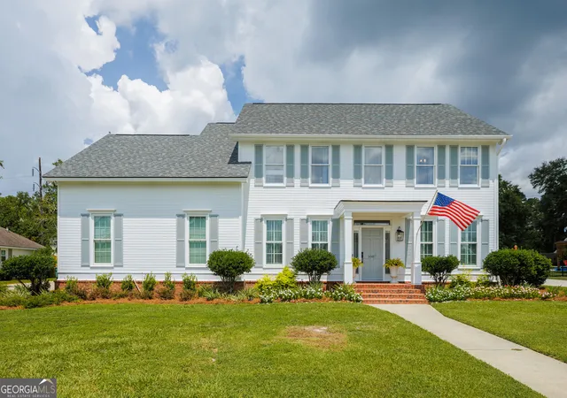 Photo 2 of Sale Pending at 1007 Charleston Pl, Valdosta, GA 31602 | MLS# 10835722 | Listing updated on 2026-09-18