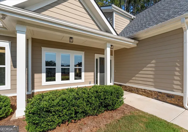 Photo 4 of Single family home for sale at 2406 Battle Dr, Villa Rica, GA 30180 | MLS# 10835728 | Listing updated on 2026-10-17