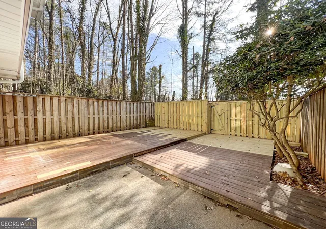 6th image of 2700 Twigg Cir Se, Marietta, GA 30067 | MLS# 10784571