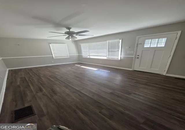 Photo 3 of Single family home for sale at 1868 Mclain Ln, Decatur, GA 30035 | MLS# 10832534 | Listing updated on 2026-10-28