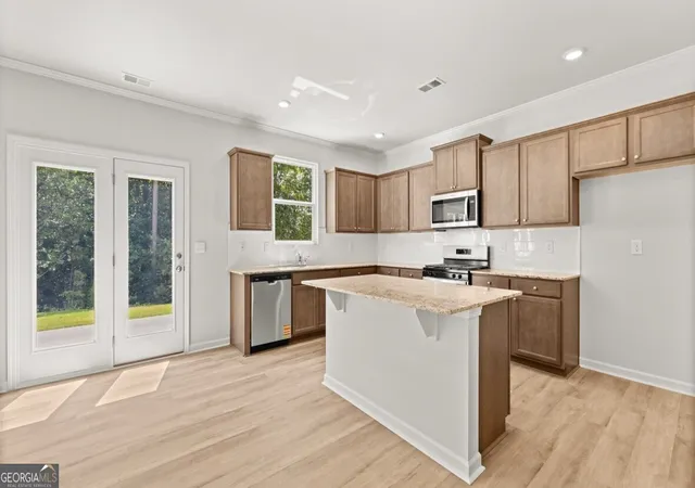 Photo 4 of Single family home for sale at 310 Duckweed Dr, Villa Rica, GA 30180 | MLS# 10779323 | Listing updated on 2026-08-10