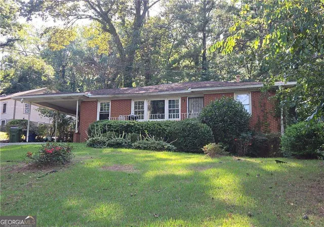 Photo 1 of Single family home for sale at 2716 Hedgewood Dr Nw, Atlanta, GA 30311 | MLS# 10879556 | Listing updated on 2026-10-27