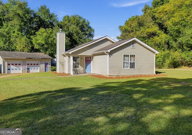 Photo 2 of Single family home for sale at 1381 Washington St, Jefferson, GA 30549 | MLS# 10777502 | Listing updated on 2026-10-30
