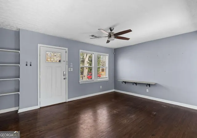 Photo 2 of Single family home for sale at 3261 Bonway Dr, Decatur, GA 30032 | MLS# 10798174 | Listing updated on 2026-09-09