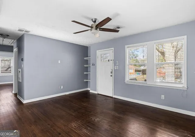 Photo 3 of Single family home for sale at 3261 Bonway Dr, Decatur, GA 30032 | MLS# 10798174 | Listing updated on 2026-09-09