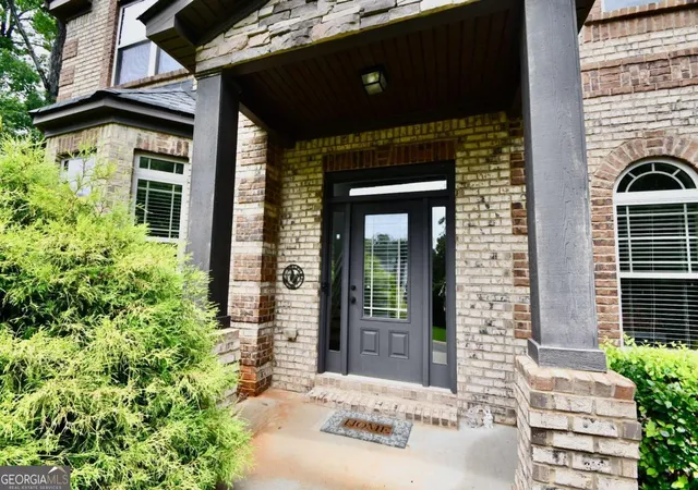 Photo 2 of Single family home for sale at 1140 Riverhill Dr, Bishop, GA 30621 | MLS# 10805862 | Listing updated on 2026-07-29