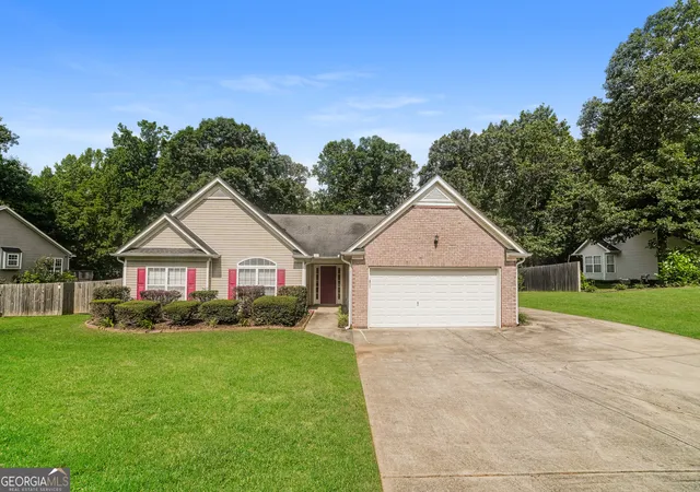 Homes for sale in Villa Rica, GA | 293 Hampton Oaks Cir, Villa Rica, GA 30180 | MLS# 10795705