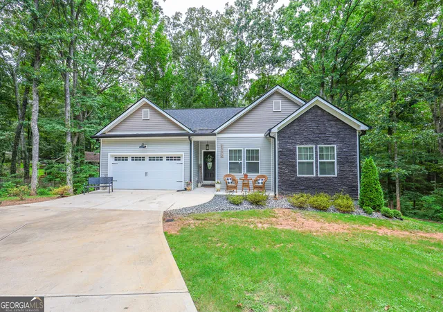 1st image of 2033 Lakeview Pkwy, Villa Rica, GA 30180 | MLS# 10819187