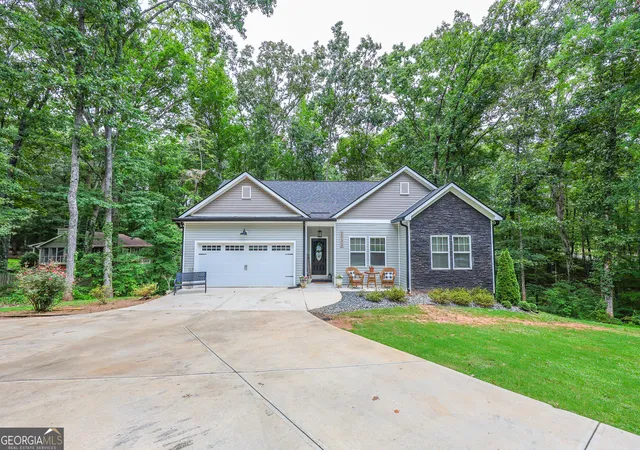 2nd image of 2033 Lakeview Pkwy, Villa Rica, GA 30180 | MLS# 10819187