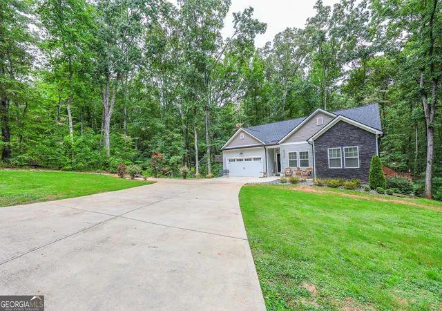 4th image of 2033 Lakeview Pkwy, Villa Rica, GA 30180 | MLS# 10819187