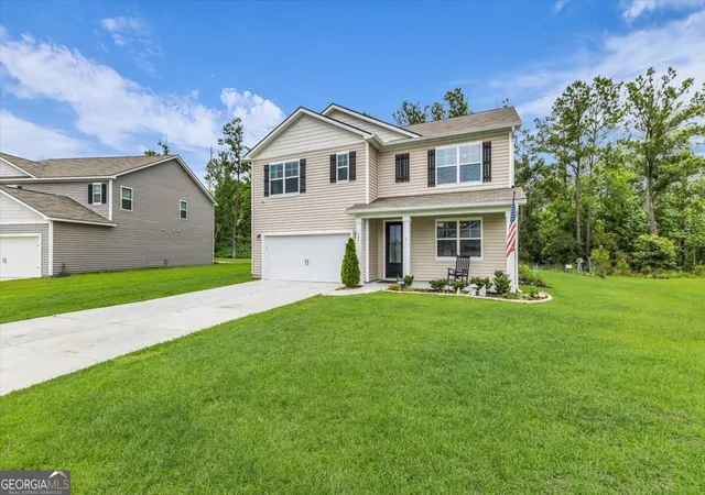 Photo 3 of Single family home for sale at 243 Wedge Cir, Richmond Hill, GA 31324 | MLS# 10777848 | Listing updated on 2026-07-13