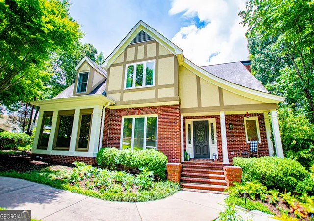 Photo 3 of Sale Pending at 150 Laurel Lakes Dr, Carrollton, GA 30116 | MLS# 10800342 | Listing updated on 2026-07-10