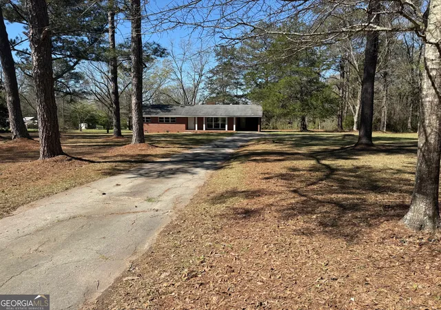 Homes for sale in Manchester, GA | 4005 E Hwy 85, Manchester, GA 31816 | MLS# 10790434