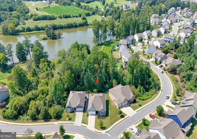 Photo 3 of Sale Pending at 213 Fieldbrook Xing, Canton, GA 30115 | MLS# 10833018 | Listing updated on 2026-09-23