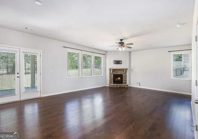 4th image of 3005 Nicholas Dr, Villa Rica, GA 30180 | MLS# 10810164