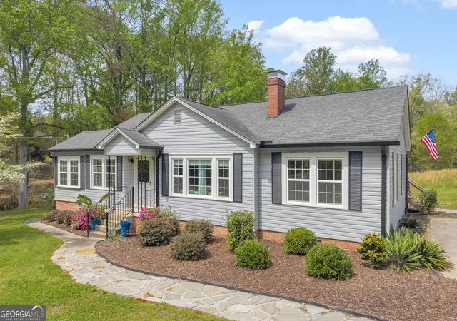 Homes for sale in Toccoa, GA | 261 Oak Valley Rd, Toccoa, GA 30577 | MLS# 10727266