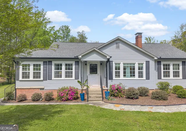 Homes for sale in Toccoa, GA | 261 Oak Valley Rd, Toccoa, GA 30577 | MLS# 10727266