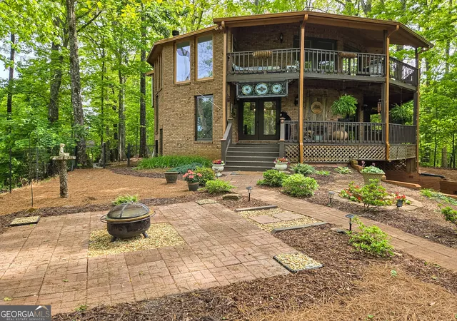 Photo 3 of Single family home for sale at 1900 Long Ridge Rd, Hiawassee, GA 30546 | MLS# 10735037 | Listing updated on 2026-09-06