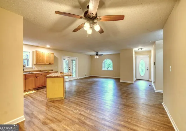Photo 3 of Single family home for sale at 553 Grayce Ln, Hiawassee, GA 30546 | MLS# 10824330 | Listing updated on 2026-09-14