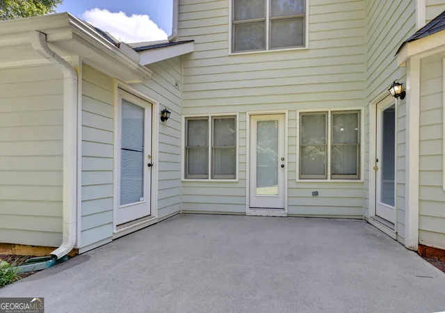 Photo 4 of Single family home for sale at 4860 Thornwood Dr, Covington, GA 30016 | MLS# 10825225 | Listing updated on 2026-09-13