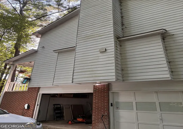 Photo 3 of Single family home for sale at 1026 Knotts Pointe Dr, Woodstock, GA 30188 | MLS# 10825028 | Listing updated on 2026-09-17