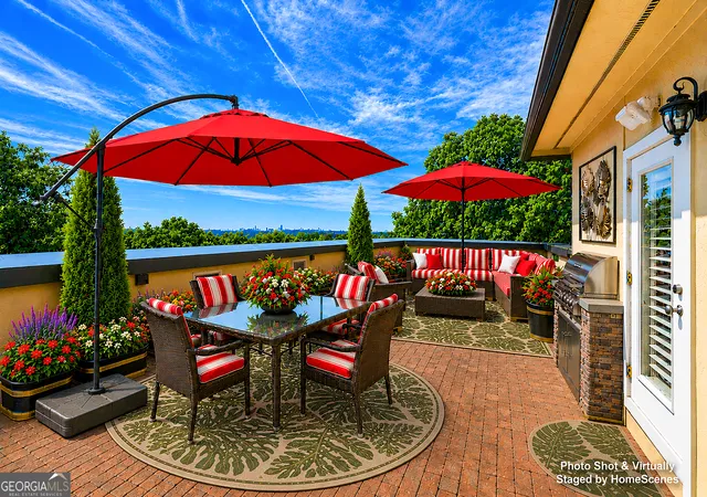 Photo 1 of Townhouse for sale at 40 Emerson Hill Sq, Marietta, GA 30060 | MLS# 10788296 | Listing updated on 2026-09-17