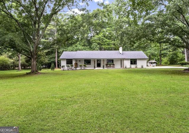Photo 3 of Single family home for sale at 183 Goodwyn Rd, Newnan, GA 30263 | MLS# 10790845 | Listing updated on 2026-08-31