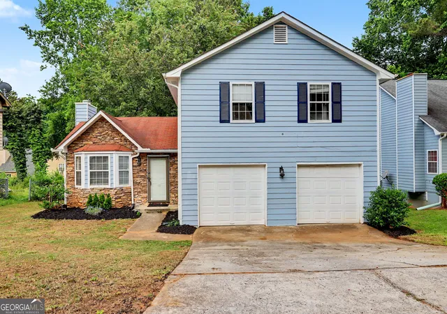 Photo 1 of Single family home for sale at 407 Sheppard Crossing Ct, Stone Mountain, GA 30083 | MLS# 10835633 | Listing updated on 2026-09-11